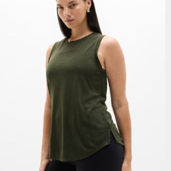 NWT Athleta Breezy Tank size small Forest Aspen Olive - Picture 1 of 4
